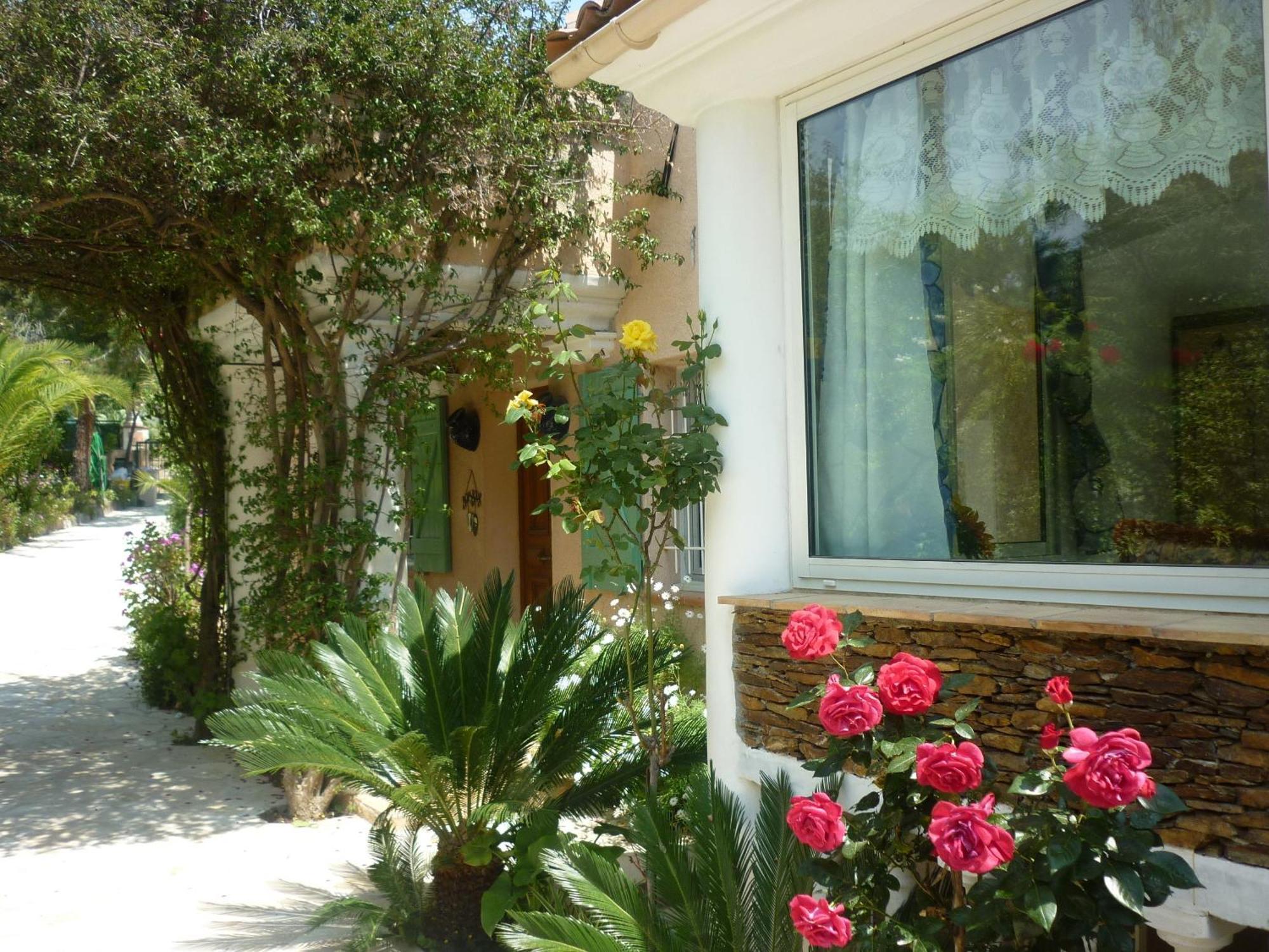 Villa Provencale A Sainte Maxime, Golf De Saint Tropez Exteriör bild