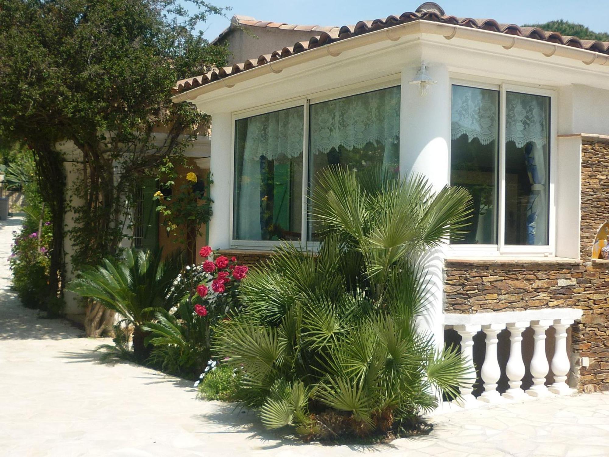 Villa Provencale A Sainte Maxime, Golf De Saint Tropez Exteriör bild